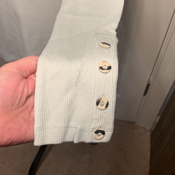 Grey State Trinity Top - Picture 4 of 10